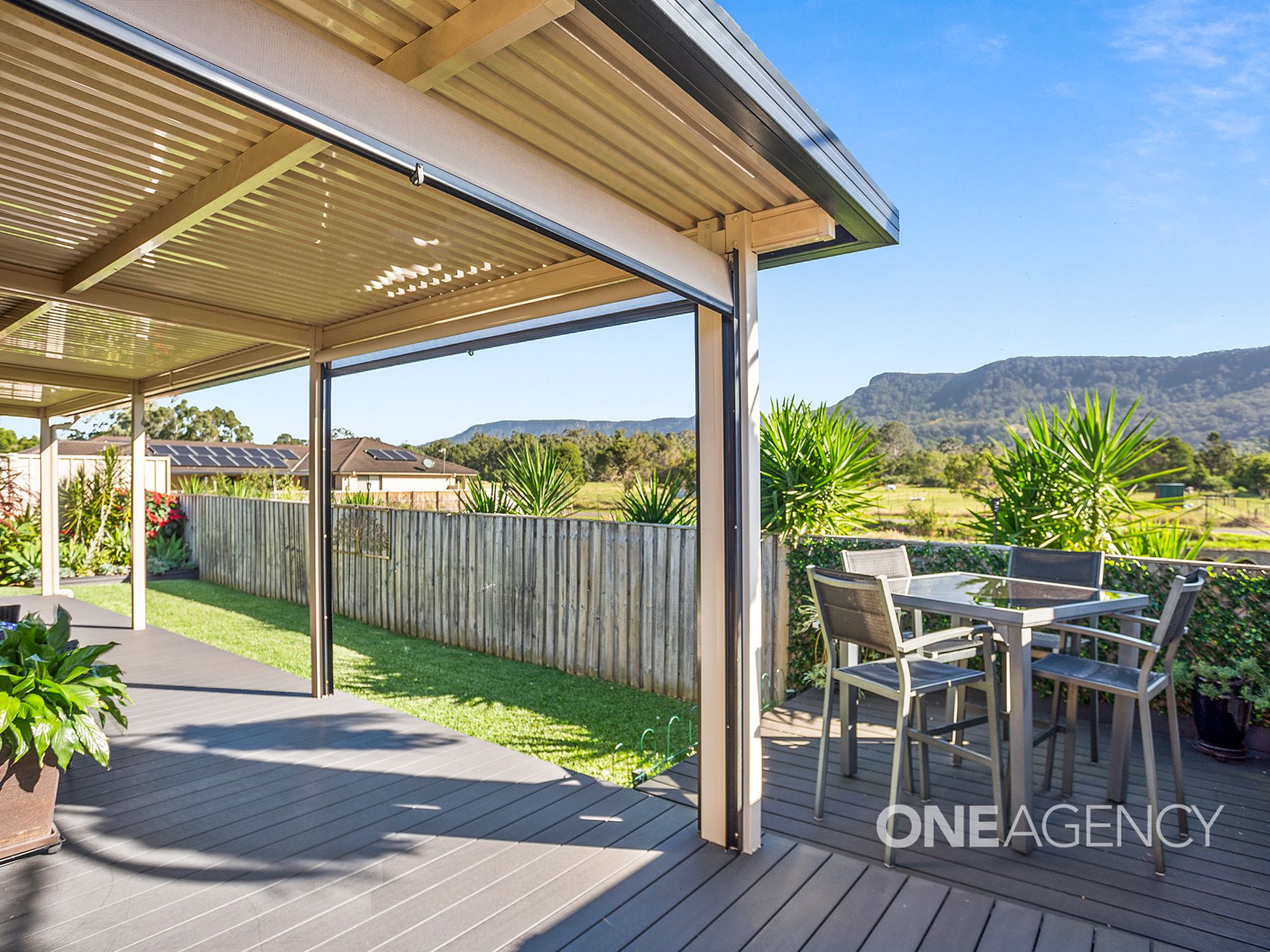 10 Hubbard Avenue, Horsley