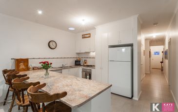 16 Nature Ave, Officer