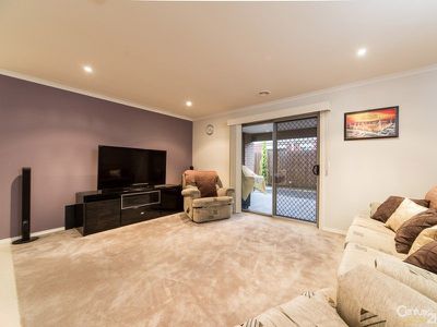 4 Kingsbarn Court, Cranbourne