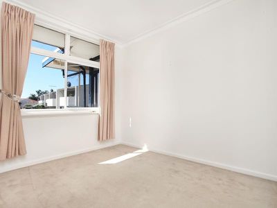 7 / 45 Robert Street, Como