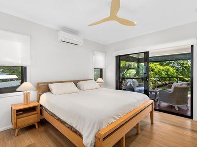 74 Gloucester Avenue, Hideaway Bay