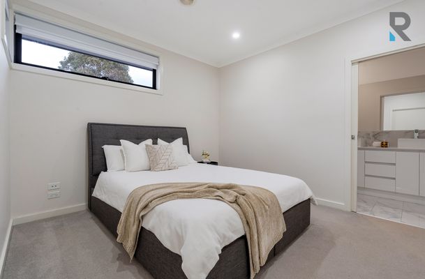 9 Natural Drive, Craigieburn