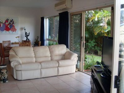 1 / 3 Barnes Drive, Buderim