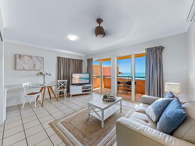 11 / 18 Golden Orchid Drive, Airlie Beach