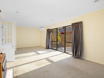 21 Cedar Drive, Paraparaumu