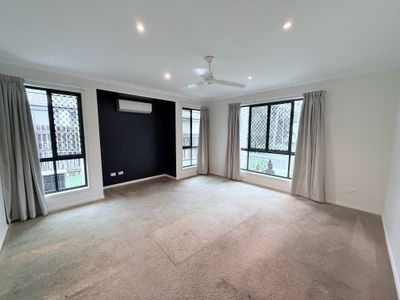 7  Larcom Rise, West Gladstone