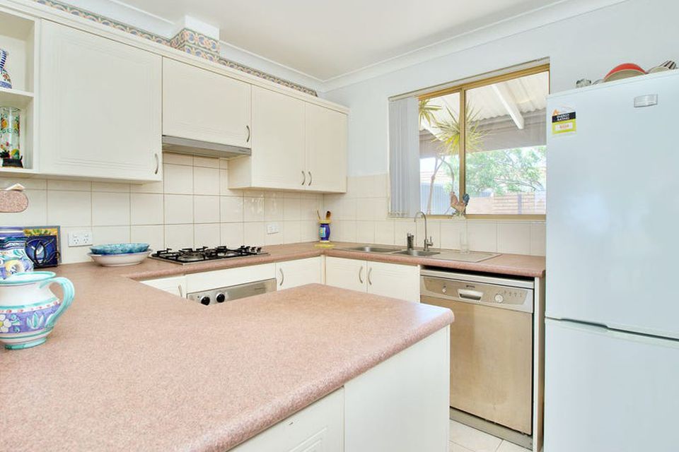 332 Safety Bay Road , Safety Bay
