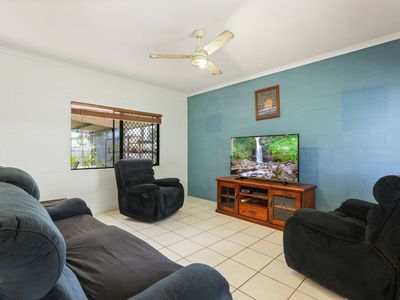 6 Yates Court, White Rock