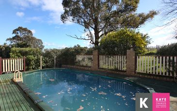 8 Grant Court, Beaconsfield Upper