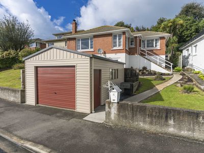 4 Riselaw Road, Calton Hill