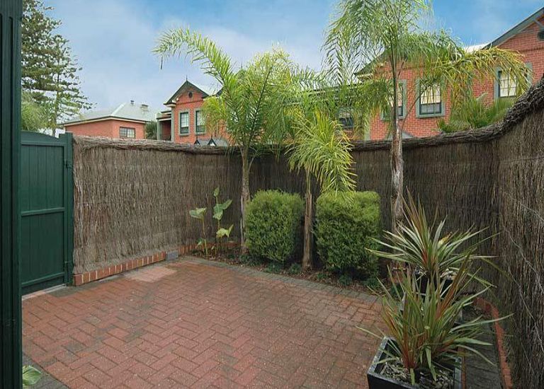 12 / 12 Old Tapleys Hill Road, Glenelg North