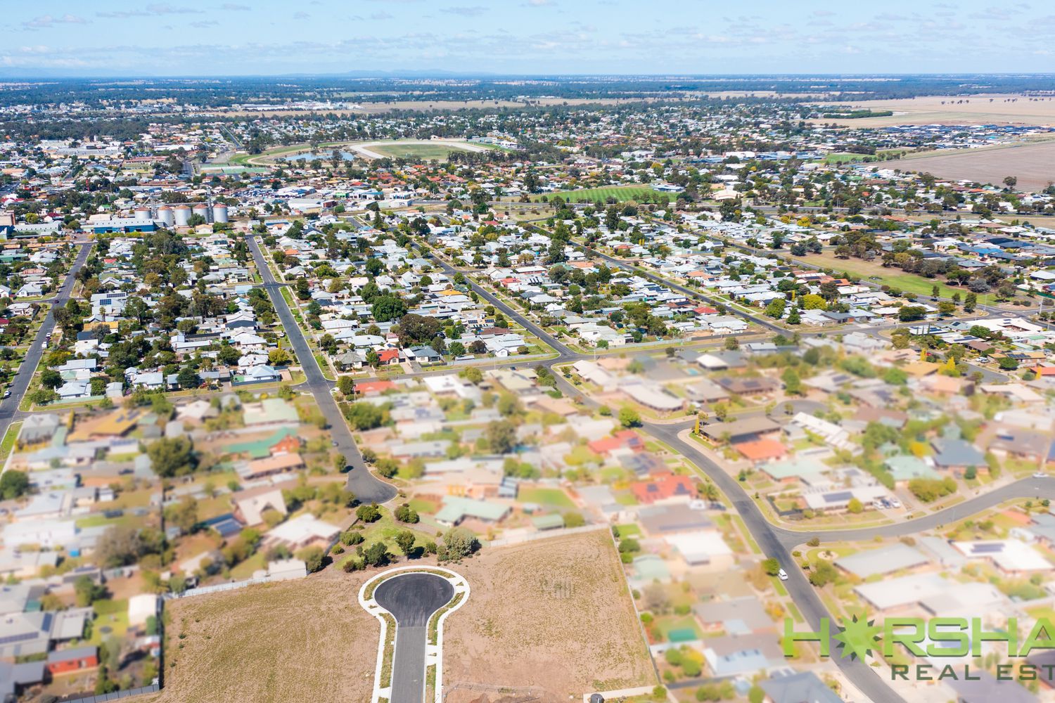 12 Lyons Court, Horsham