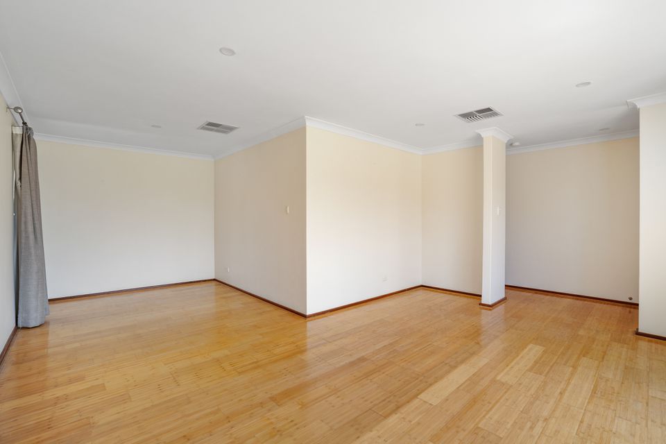 12 Pinedale Way, Safety Bay