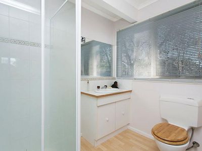 172 Railway Place, Elmore
