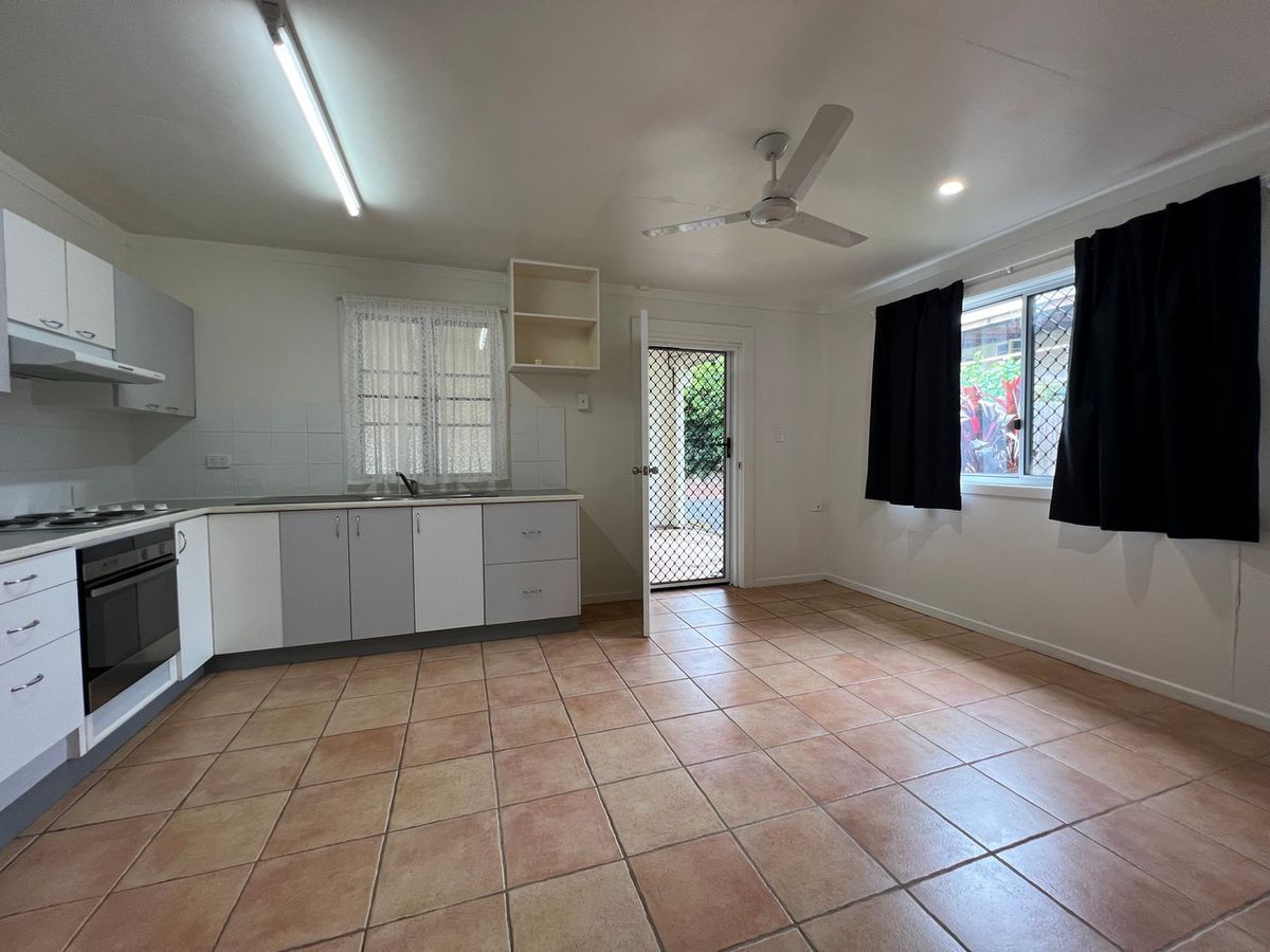 1 / 3 Mary St, Malanda