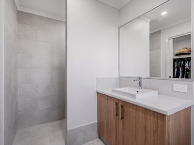 254 Guernsey Rise, Chittering