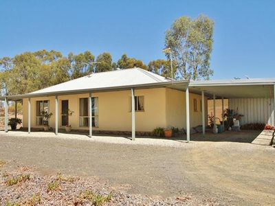 50 Pook Road, Redcastle