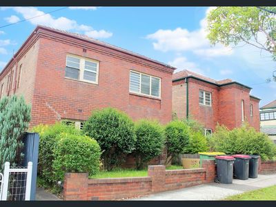 1 / 3 Park Avenue, Ashfield