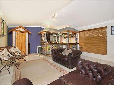 64 Passerine Drive, Rochedale South