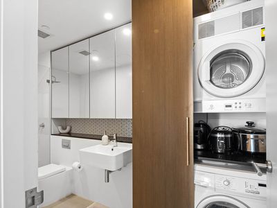 1904 / 105 Stirling Street, Perth