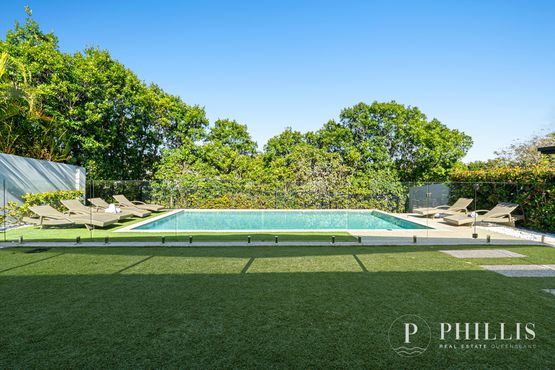 1853 Sawgrass Place, Sanctuary Cove