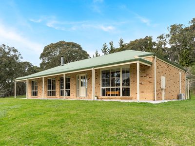 35 Plenty Valley Rise, Eden Park