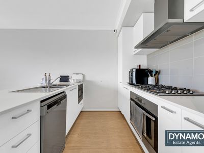 11 Sugar Glider Way, Craigieburn