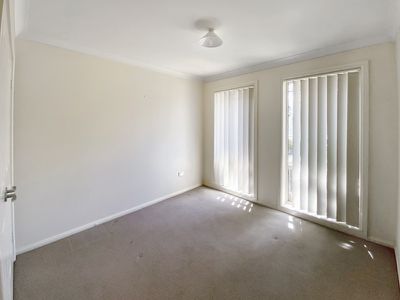 2/4 Parkes Street, Forbes