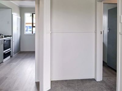 15 Sinclair Avenue, Nightcaps