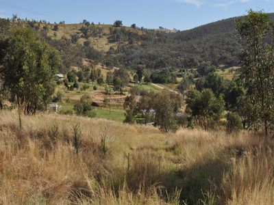 5 Love Lane, Splitters Creek