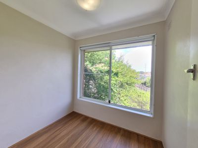 6 / 12 Marrickville Avenue, Marrickville