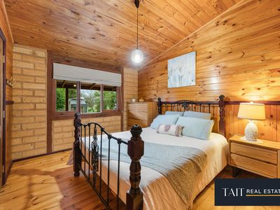 233 Braines Lane, Meadow Creek