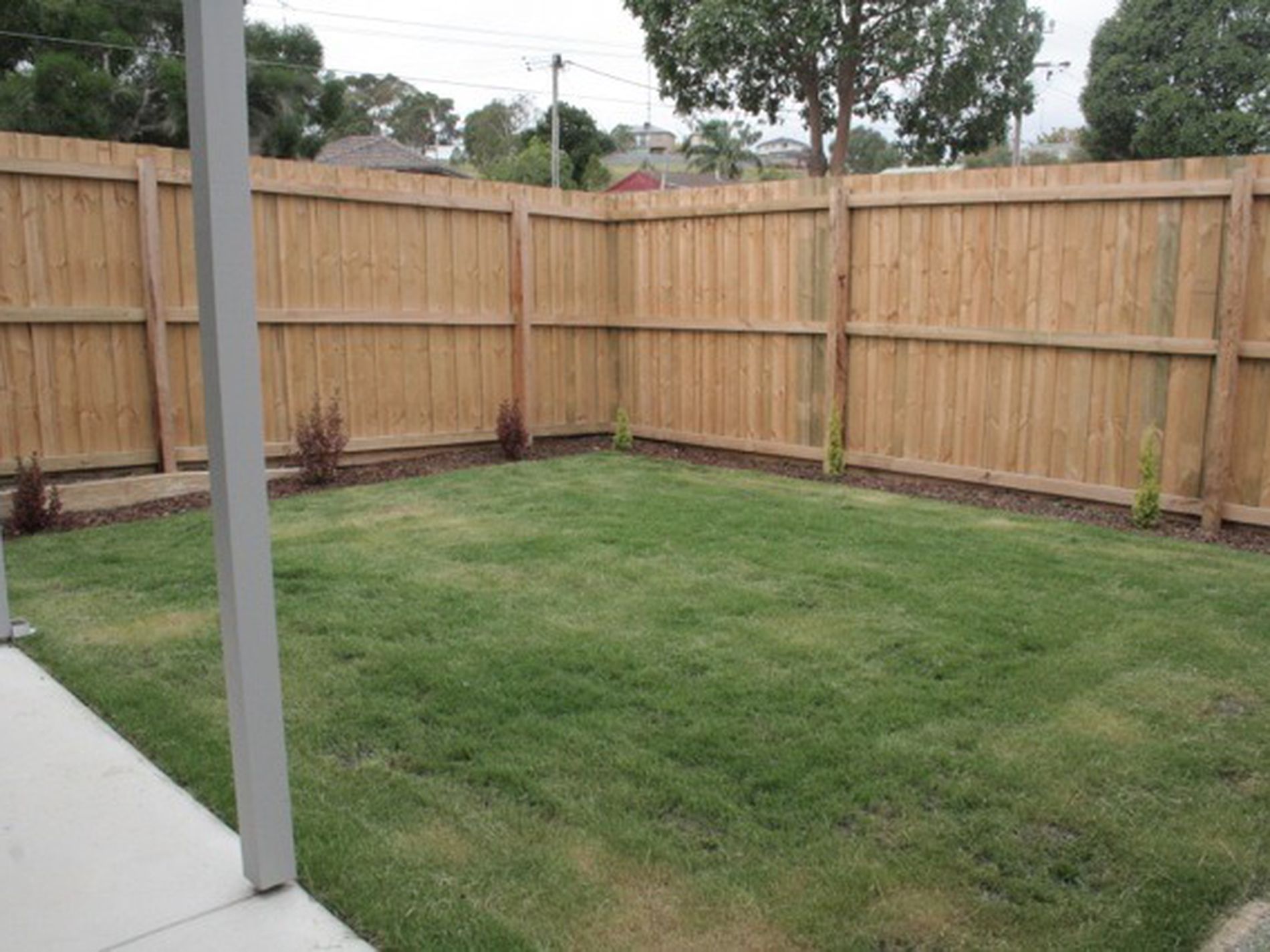 2 Holyrood Avenue, Newtown