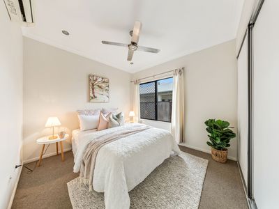 4 Baybreeze Pocket, Idalia