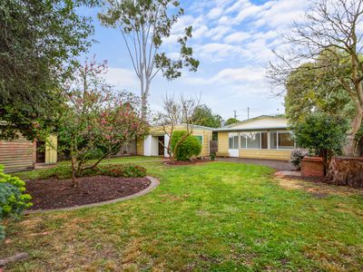 11 McGhee Street, Sale