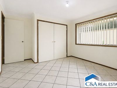 11 SKIPTON LANE, Prestons