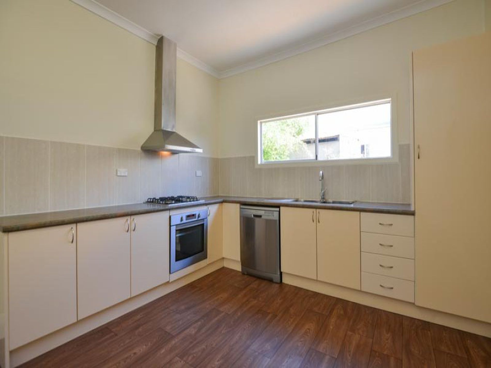 43 Federal Road, Boulder