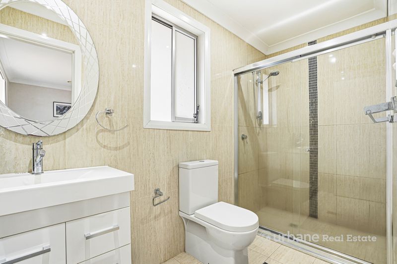 10 / 15 Carter Street, Seven Hills