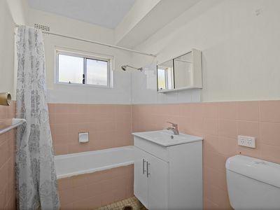 2 / 13 Dibbs Street, Canterbury