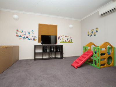 9 Avocet Brace, South Hedland