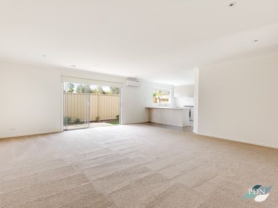 4 / 2 Frederick Court, Werribee