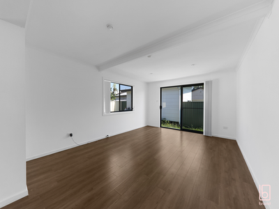 54 Seawind Terrace, Berkeley Vale