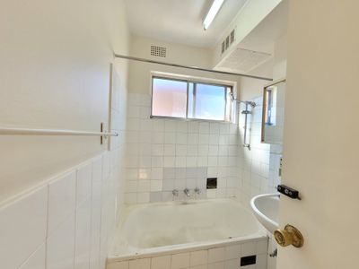 9 / 52 Fairmount Street, Lakemba