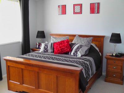 32 Lord Howe Avenue, Shell Cove