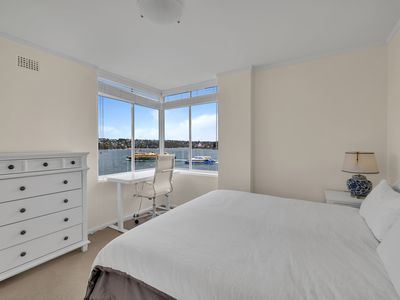 13 / 12 Cove Avenue, Manly