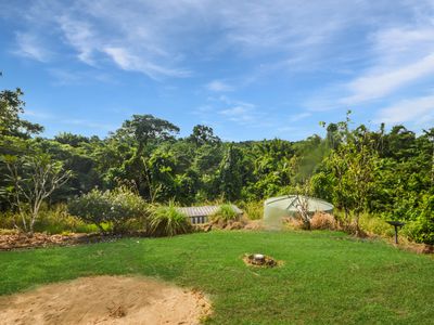 210 Seres Road, Mena Creek