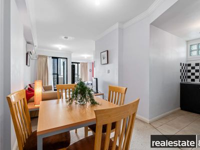 4J  /  811 Hay Street, Perth
