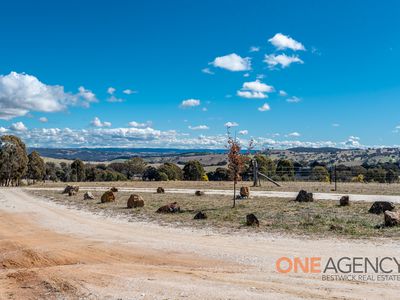 112 James White Drive, Fosters Valley