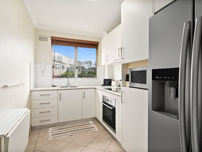 4 / 142 Gladstone Avenue, Coniston