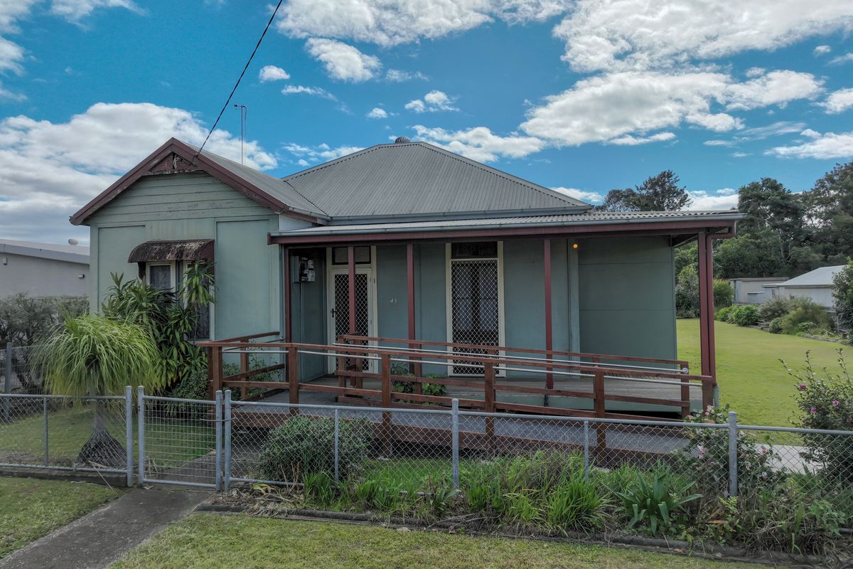 43 Combined Street, Wingham